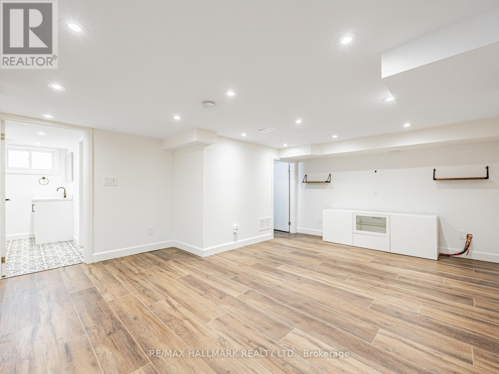 12 Leagrove Crescent, Toronto, Ontario  M1L 3S6 - Photo 24 - E12486273