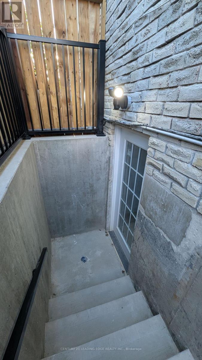 Basement - 1246 Canborough Crescent, Pickering, Ontario  L1V 3L1 - Photo 5 - E12485785