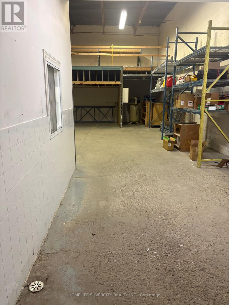 17 - 2131 Williams Parkway E, Brampton, Ontario  L6S 6B8 - Photo 6 - W12483912