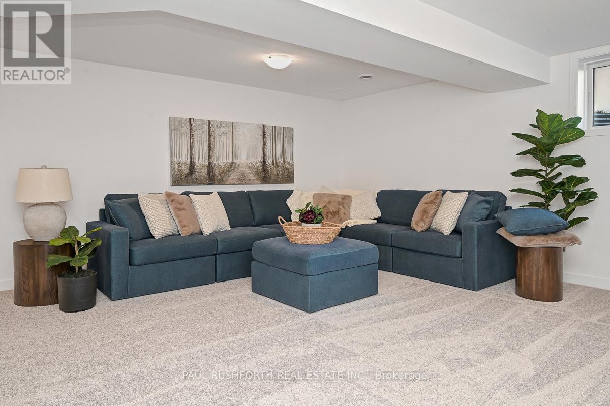 225 Peacock Drive, Russell, Ontario  K4R 0A1 - Photo 24 - X12465360