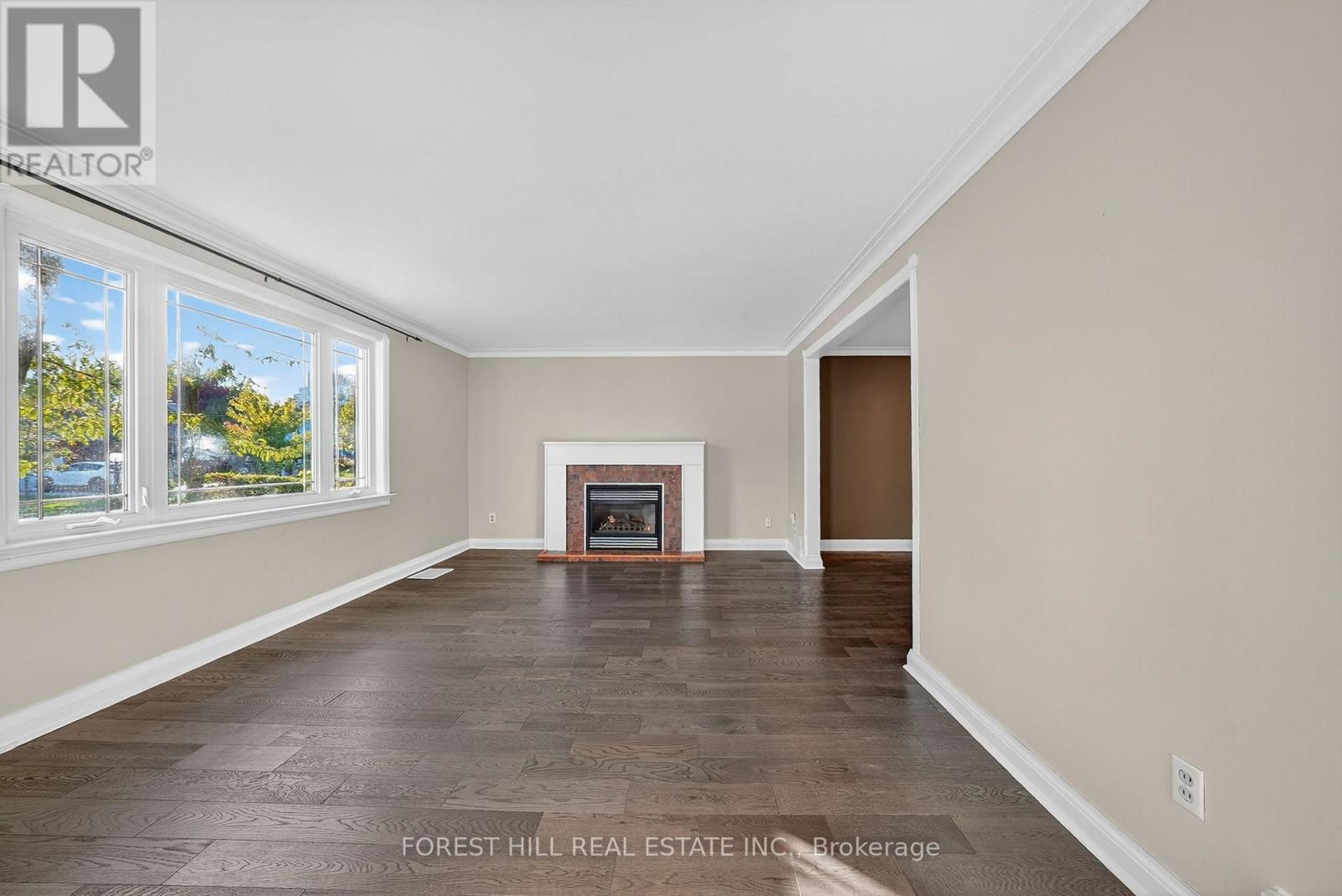 Property at 41 CLIFFSIDE DRIVE image 5