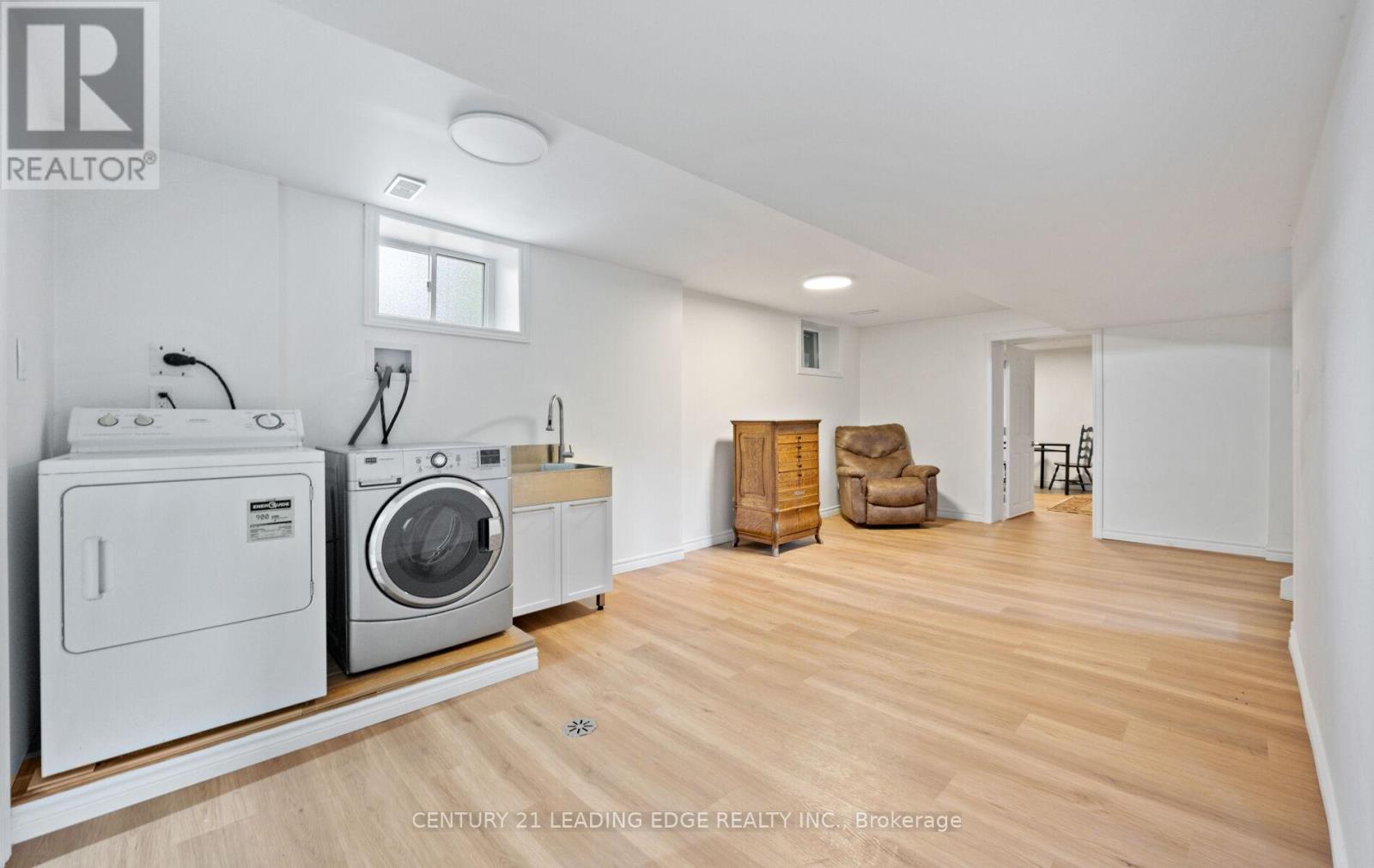 46 William Street, New Tecumseth, Ontario  L9R 1M7 - Photo 26 - N12486202