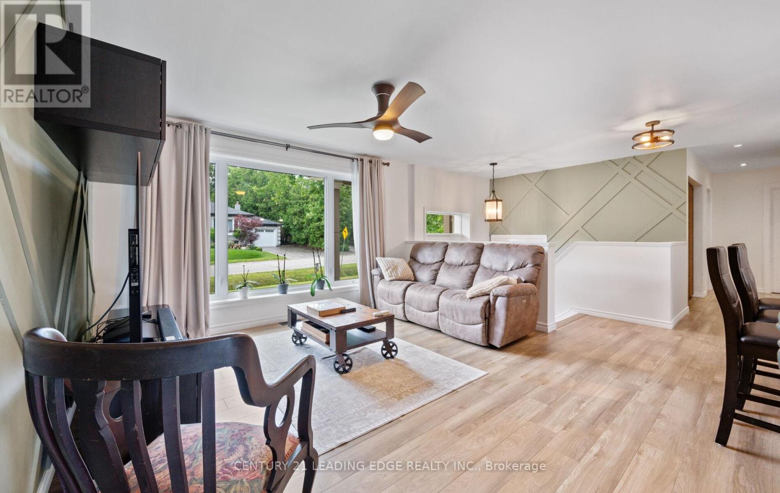 46 William Street, New Tecumseth, Ontario  L9R 1M7 - Photo 7 - N12486202