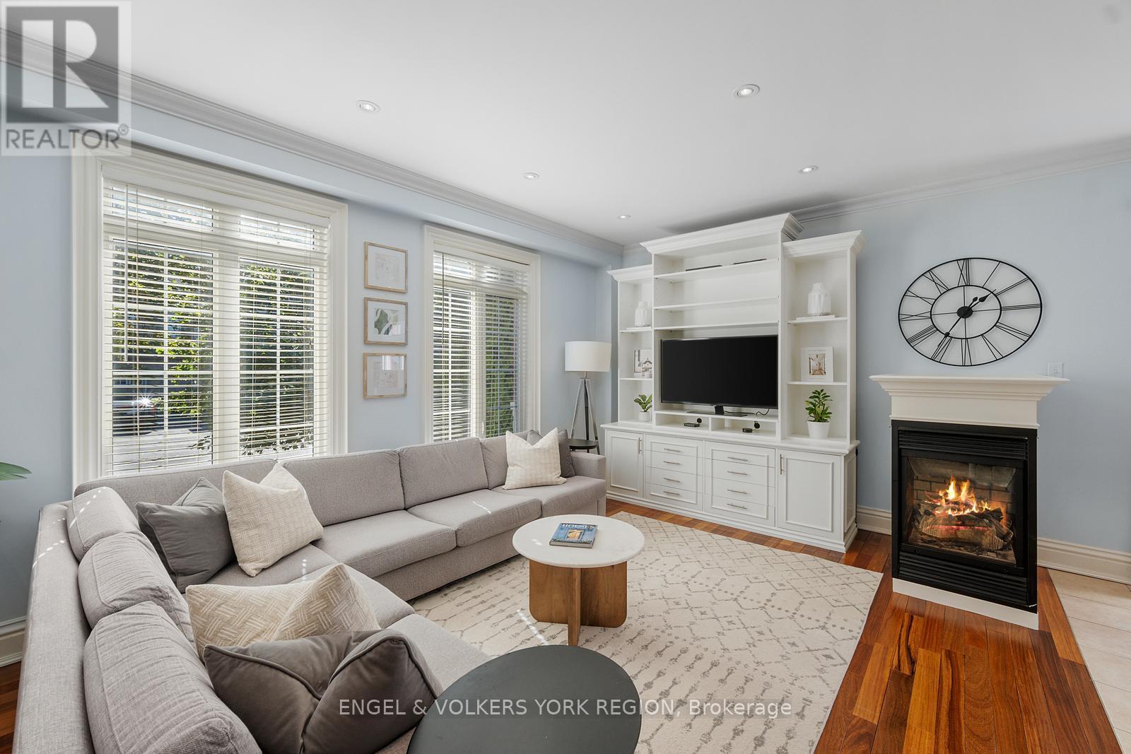 2 Fiorentina Avenue, Vaughan, Ontario  L4H 0P2 - Photo 11 - N12486230