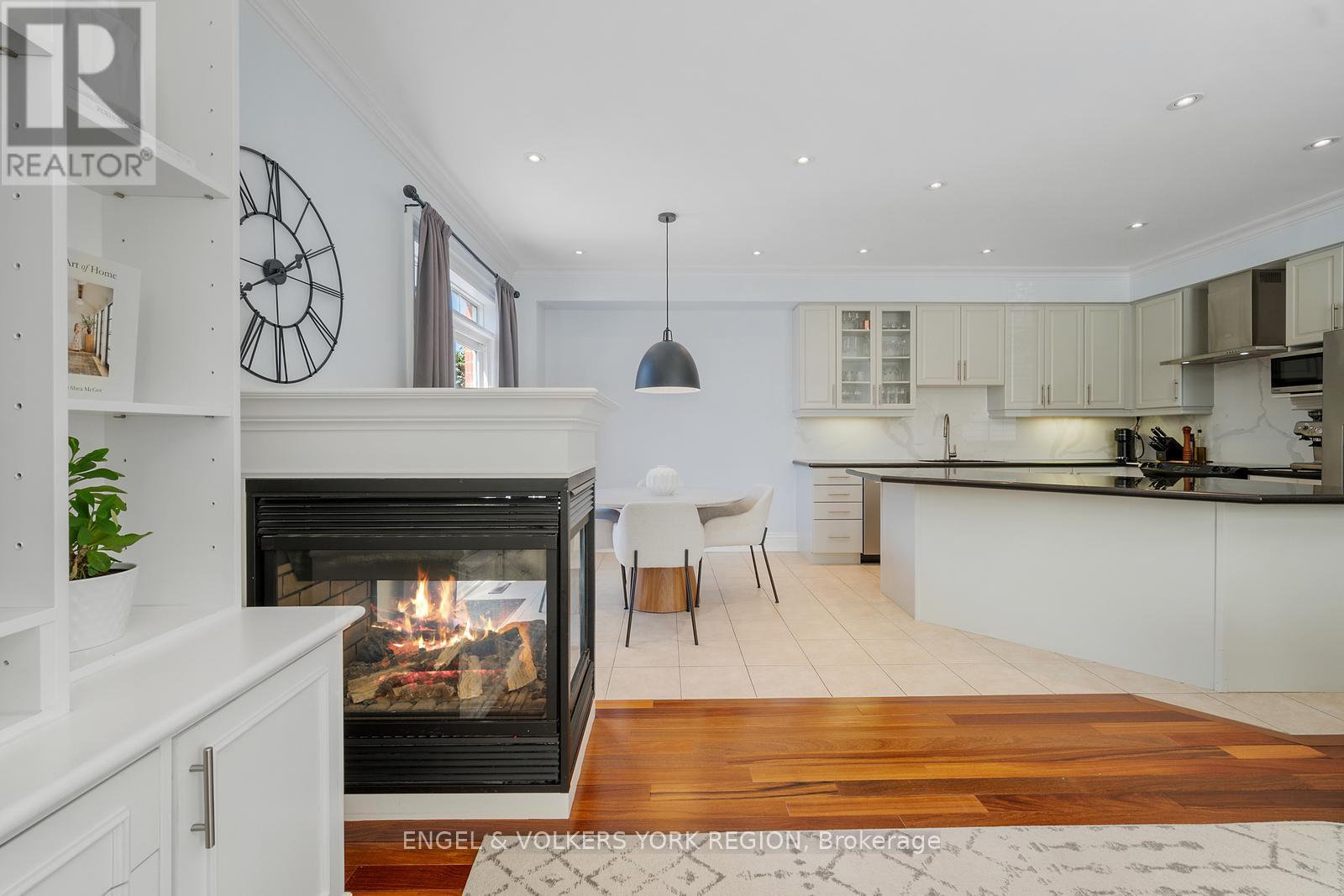 2 Fiorentina Avenue, Vaughan, Ontario  L4H 0P2 - Photo 14 - N12486230