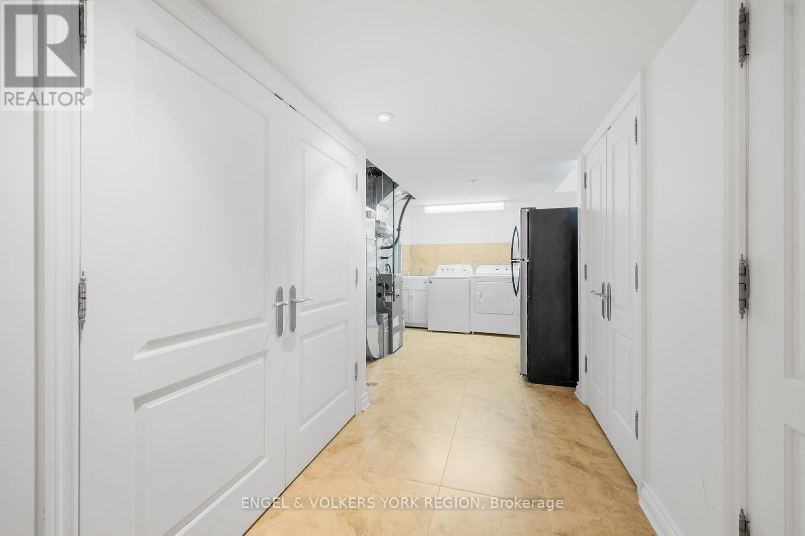 2 Fiorentina Avenue, Vaughan, Ontario  L4H 0P2 - Photo 37 - N12486230