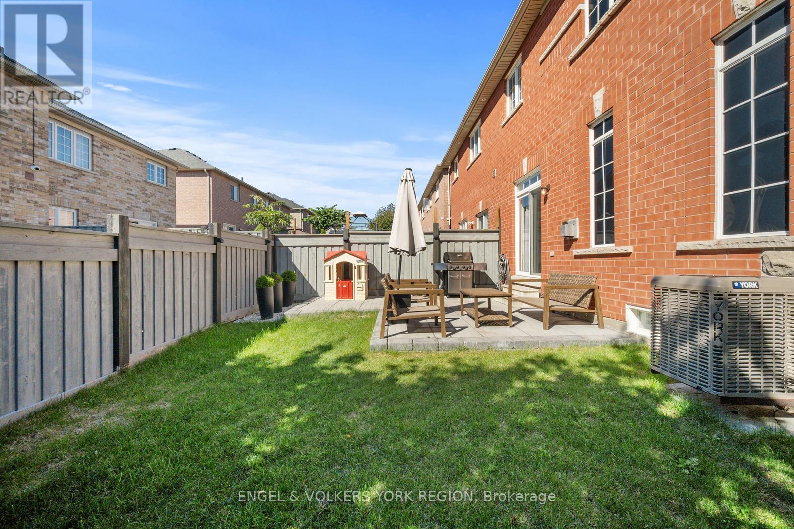 2 Fiorentina Avenue, Vaughan, Ontario  L4H 0P2 - Photo 41 - N12486230