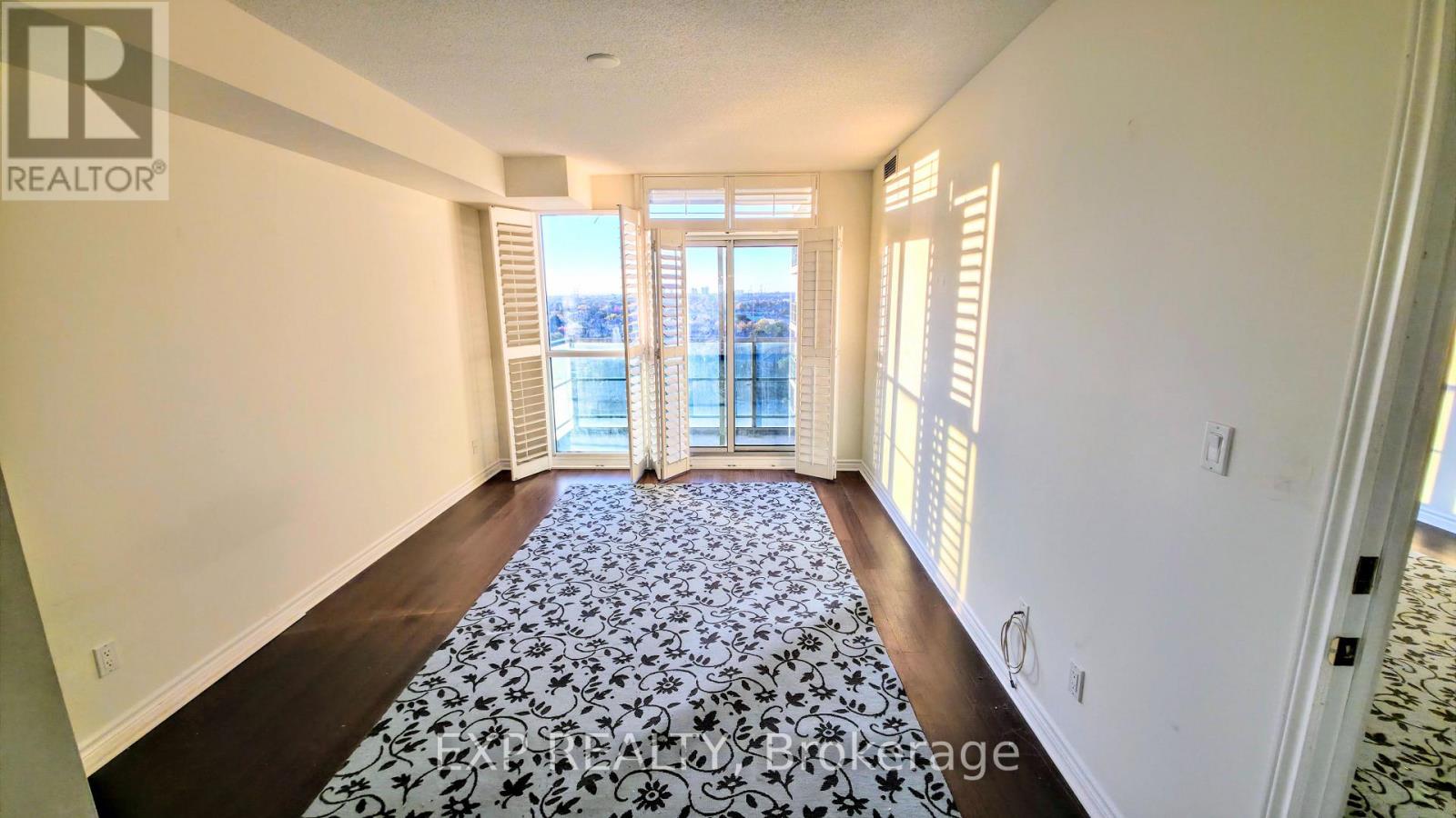 1110 - 88 Promenade Circle, Vaughan, Ontario  L4J 9A4 - Photo 12 - N12486238