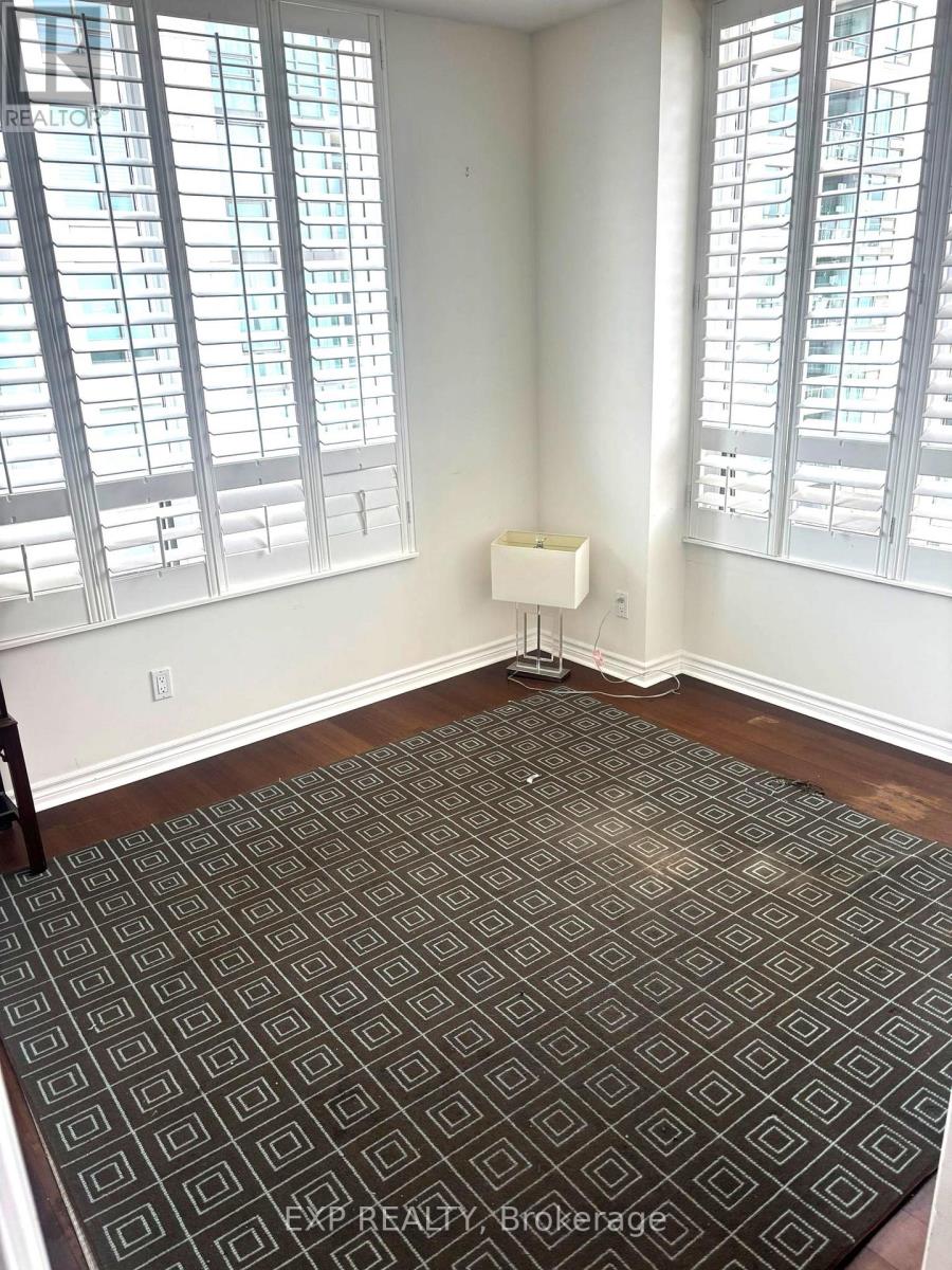 1110 - 88 Promenade Circle, Vaughan, Ontario  L4J 9A4 - Photo 13 - N12486238