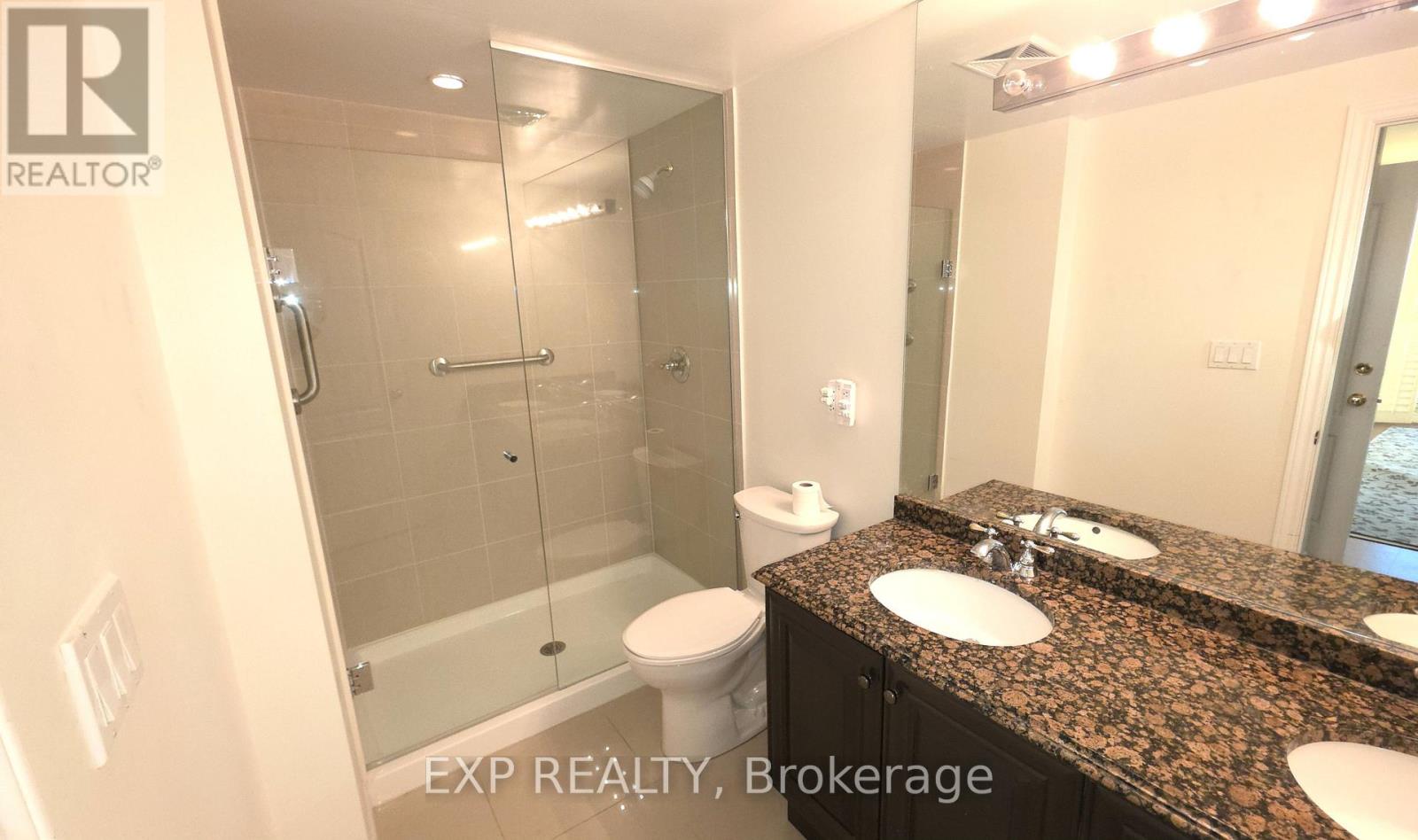 1110 - 88 Promenade Circle, Vaughan, Ontario  L4J 9A4 - Photo 15 - N12486238