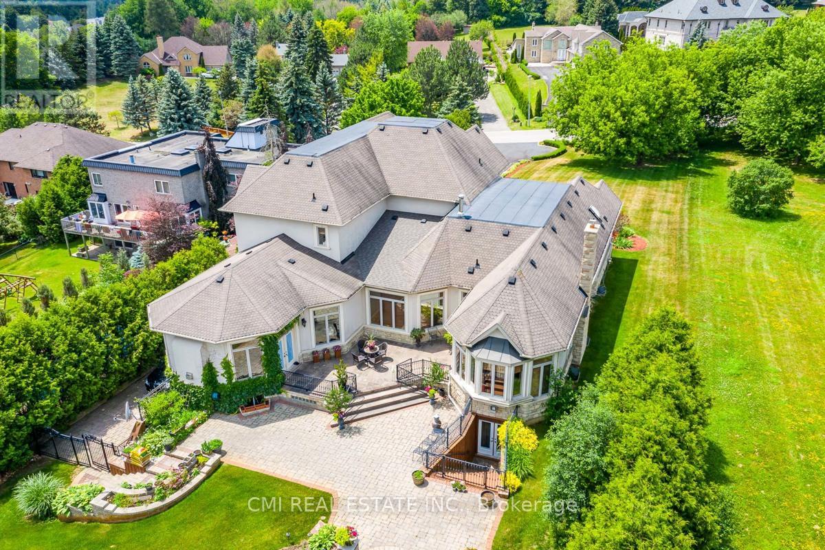776 WOODLAND ACRES CRESCENT, vaughan, Ontario