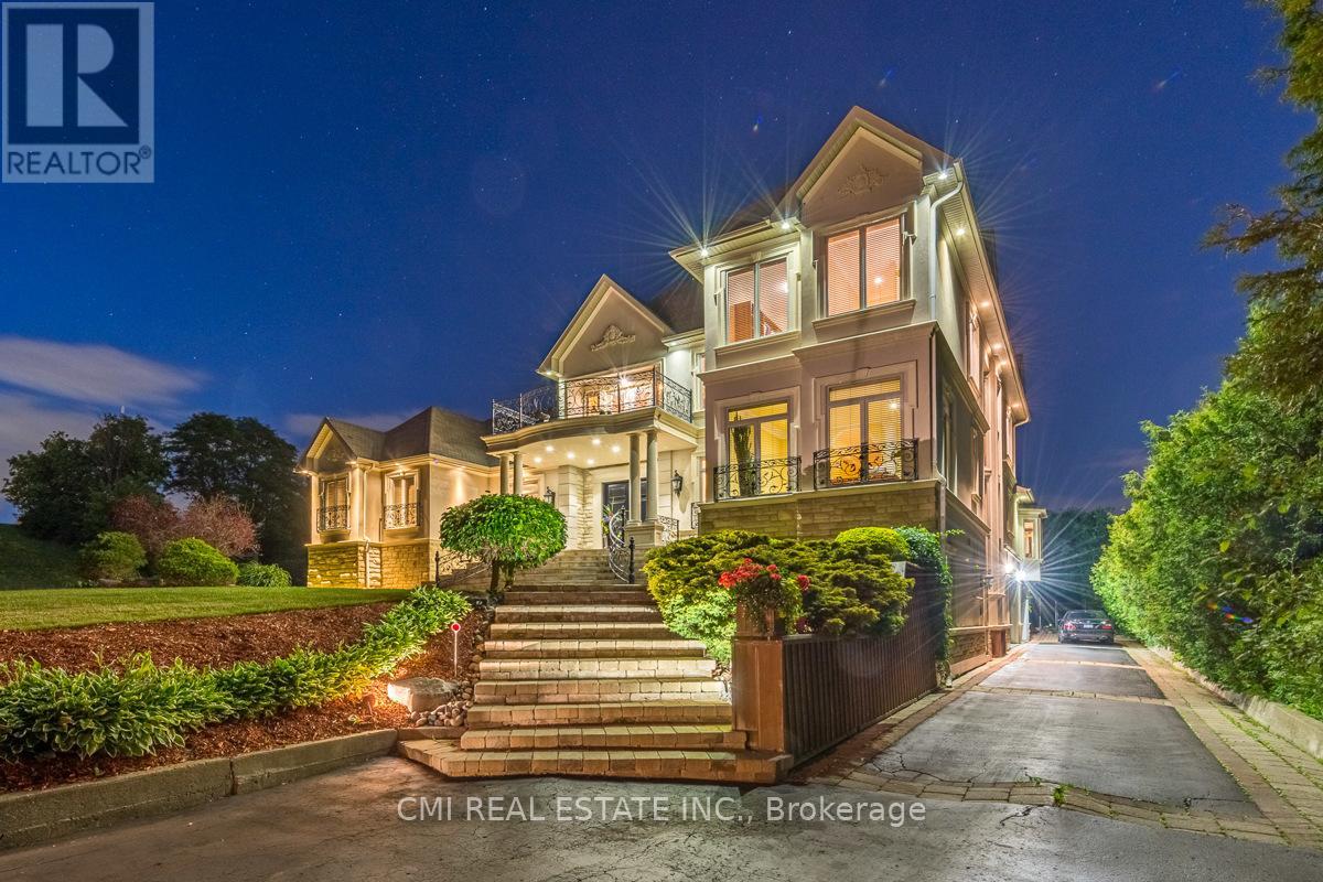 776 Woodland Acres Crescent, Vaughan, Ontario  L6A 1G2 - Photo 8 - N12486248