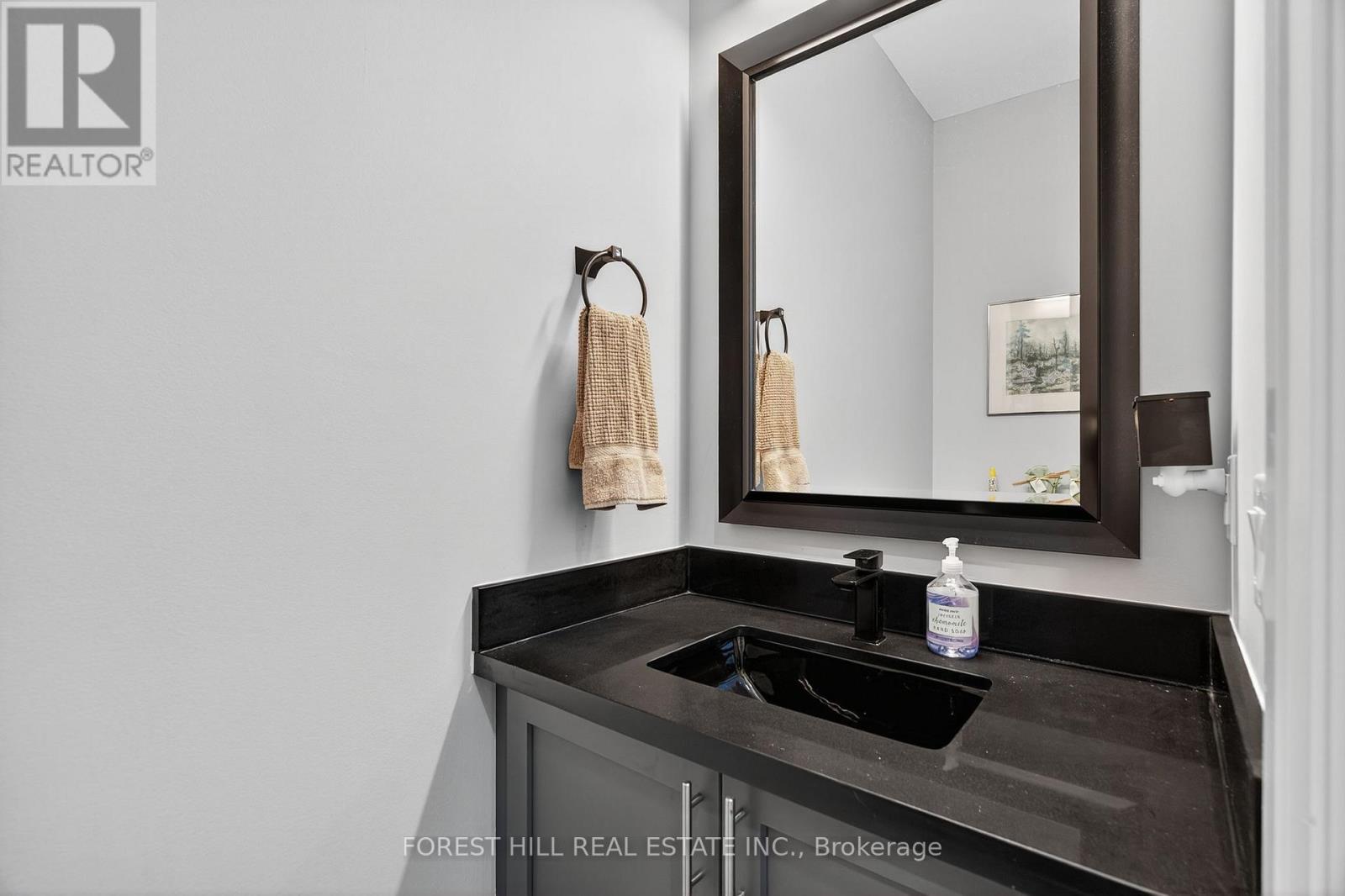 107 Hesperus Road, Vaughan, Ontario  L4J 0G9 - Photo 24 - N12486257