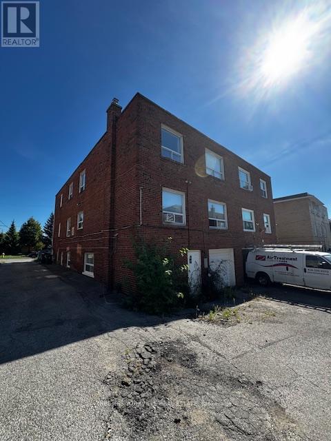 20 ELWAY COURT, Toronto, Ontario