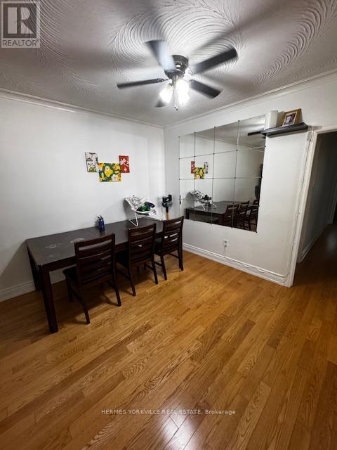 20 Elway Court, Toronto, Ontario  M6B 2N8 - Photo 5 - W12417591