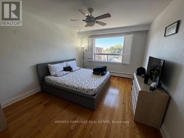 20 Elway Court, Toronto, Ontario  M6B 2N8 - Photo 6 - W12417591