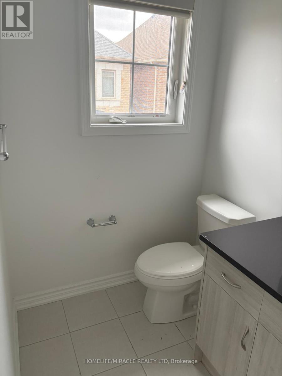 50 Keppel Circle, Brampton, Ontario  L7A 5L1 - Photo 19 - W12484647