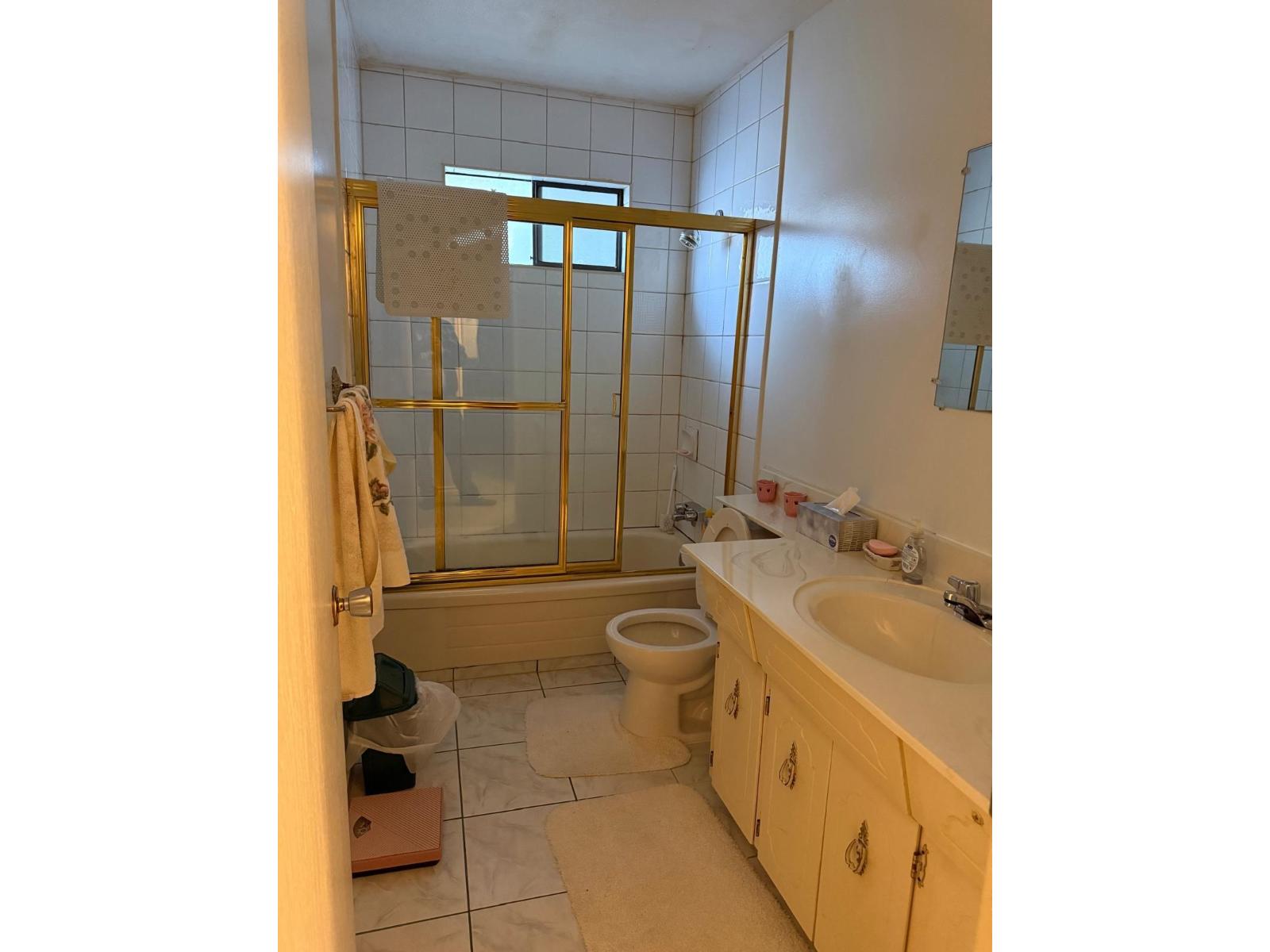 6738 128b Street, Surrey, British Columbia  V3W 7C4 - Photo 25 - R3049964