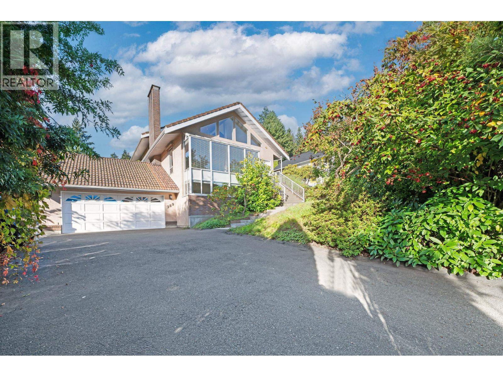 389 Metta Street, Port Moody, British Columbia  V3H 2Y6 - Photo 2 - R3058898