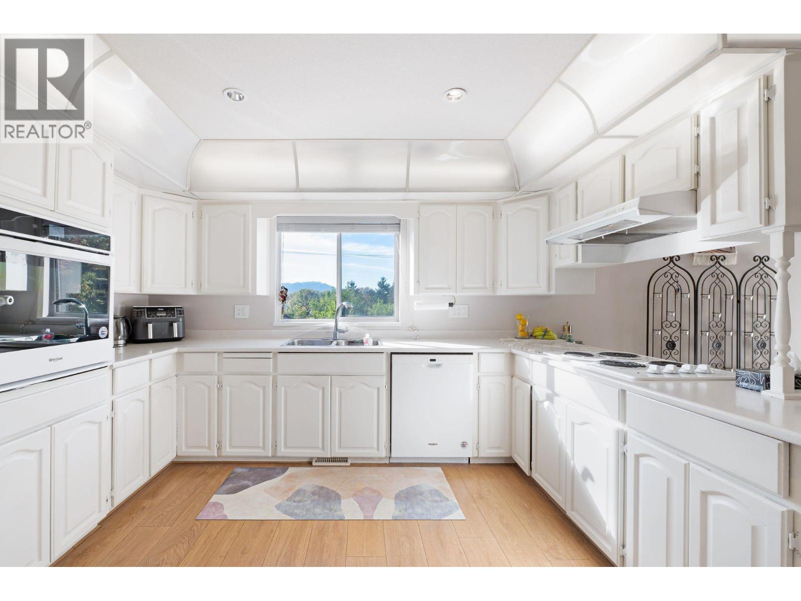 389 Metta Street, Port Moody, British Columbia  V3H 2Y6 - Photo 8 - R3058898