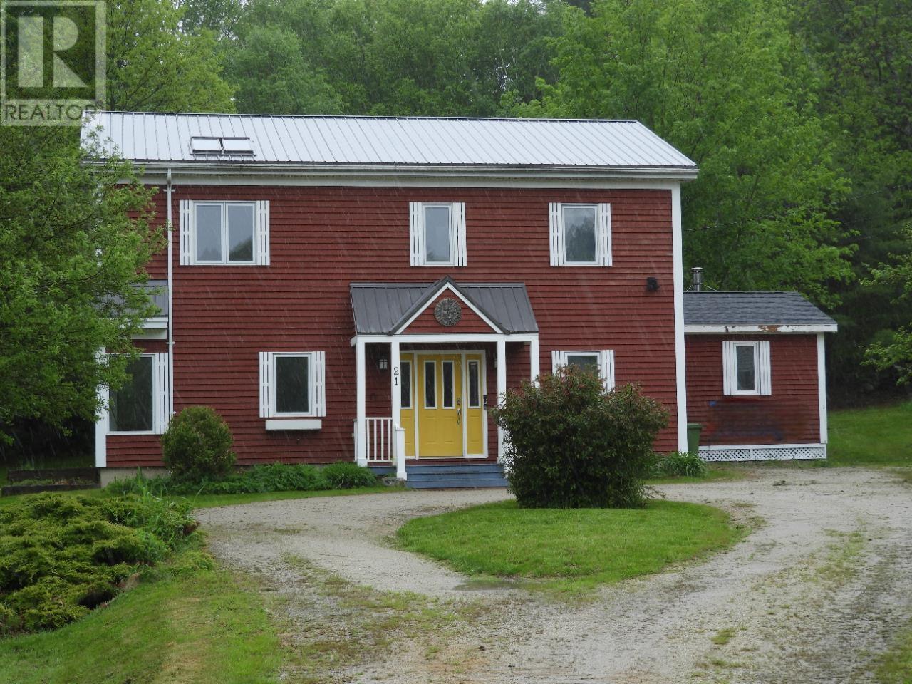 21 Long Hill Road, Mahone Bay, Nova Scotia