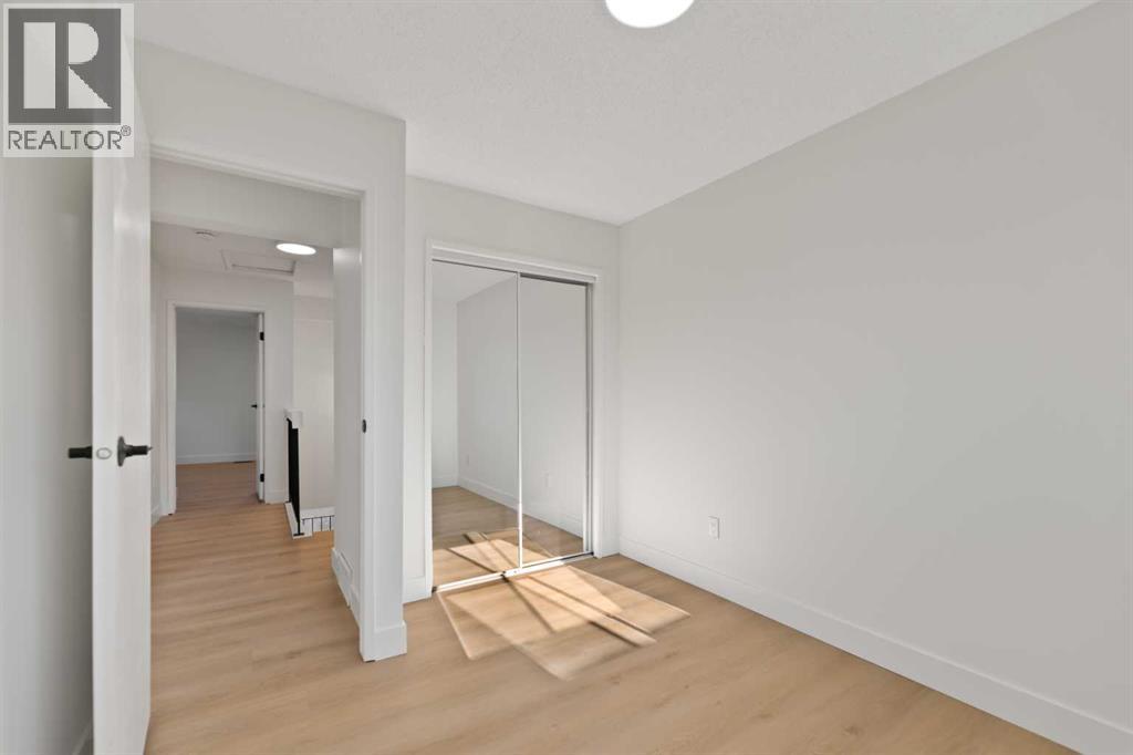 26 Glamis Gardens Sw, Calgary, Alberta  T3E 6S4 - Photo 30 - A2266311