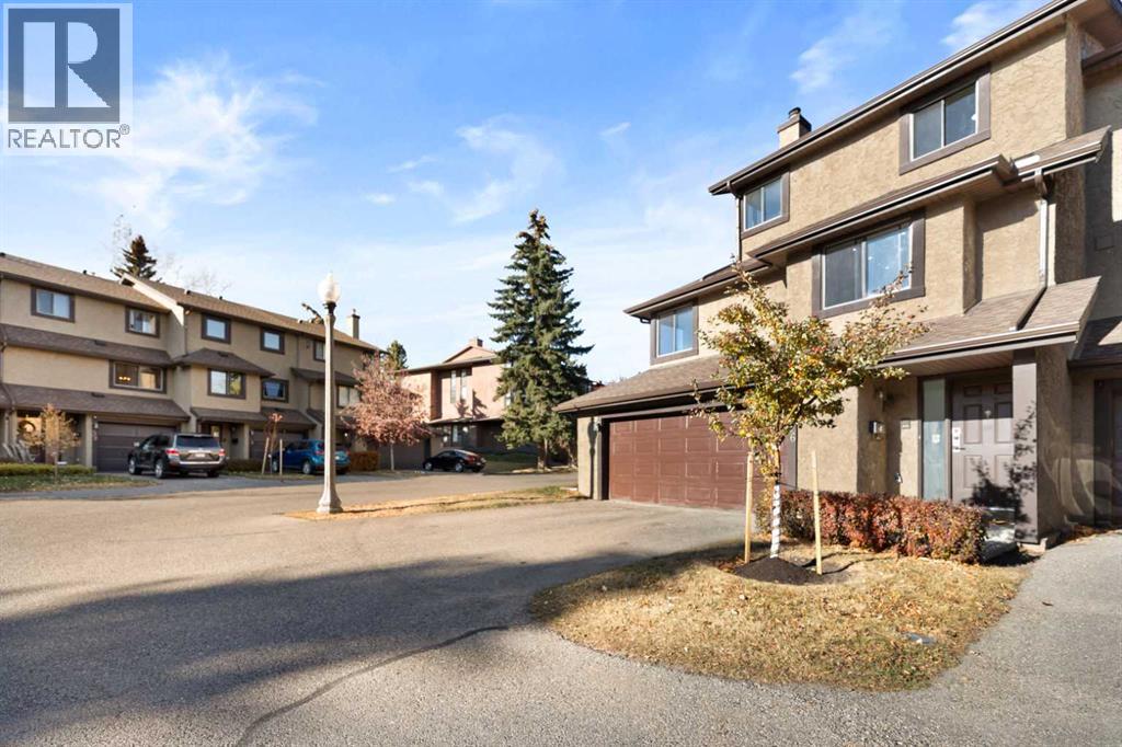 26 Glamis Gardens Sw, Calgary, Alberta  T3E 6S4 - Photo 35 - A2266311