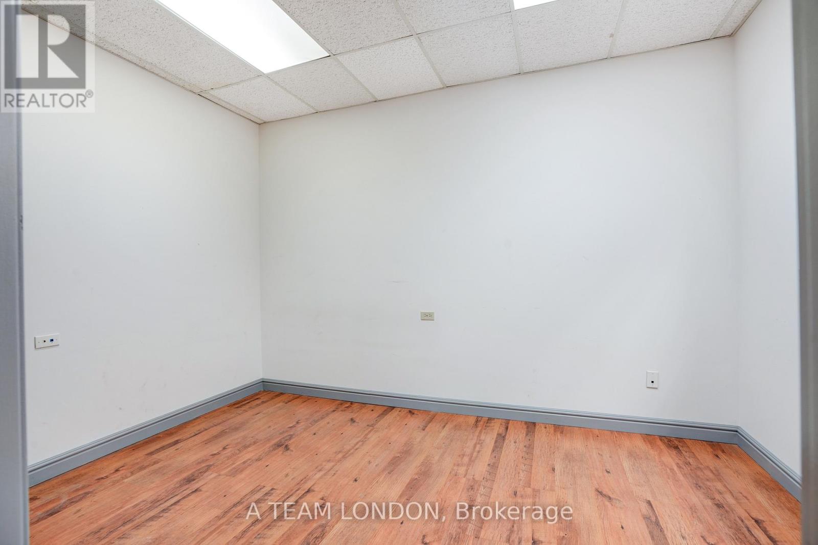 B - 394 Clarence Street, London East (East K), Ontario  N6A 3M6 - Photo 18 - X12486319