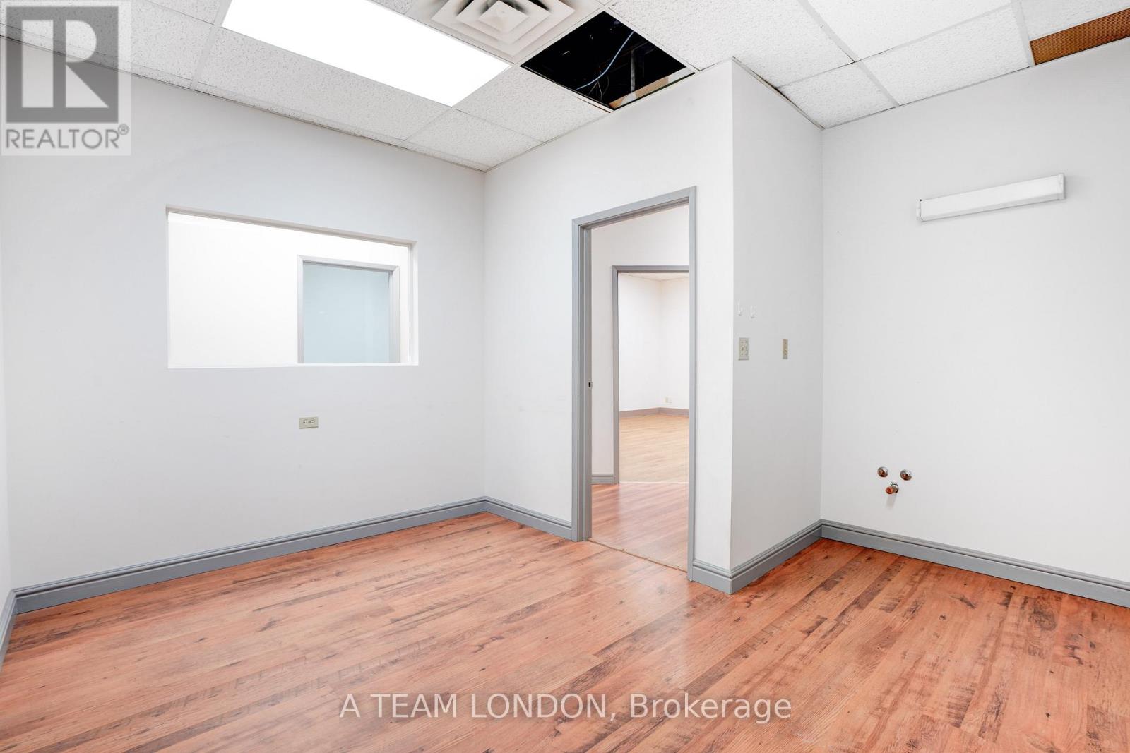 B - 394 Clarence Street, London East (East K), Ontario  N6A 3M6 - Photo 20 - X12486319