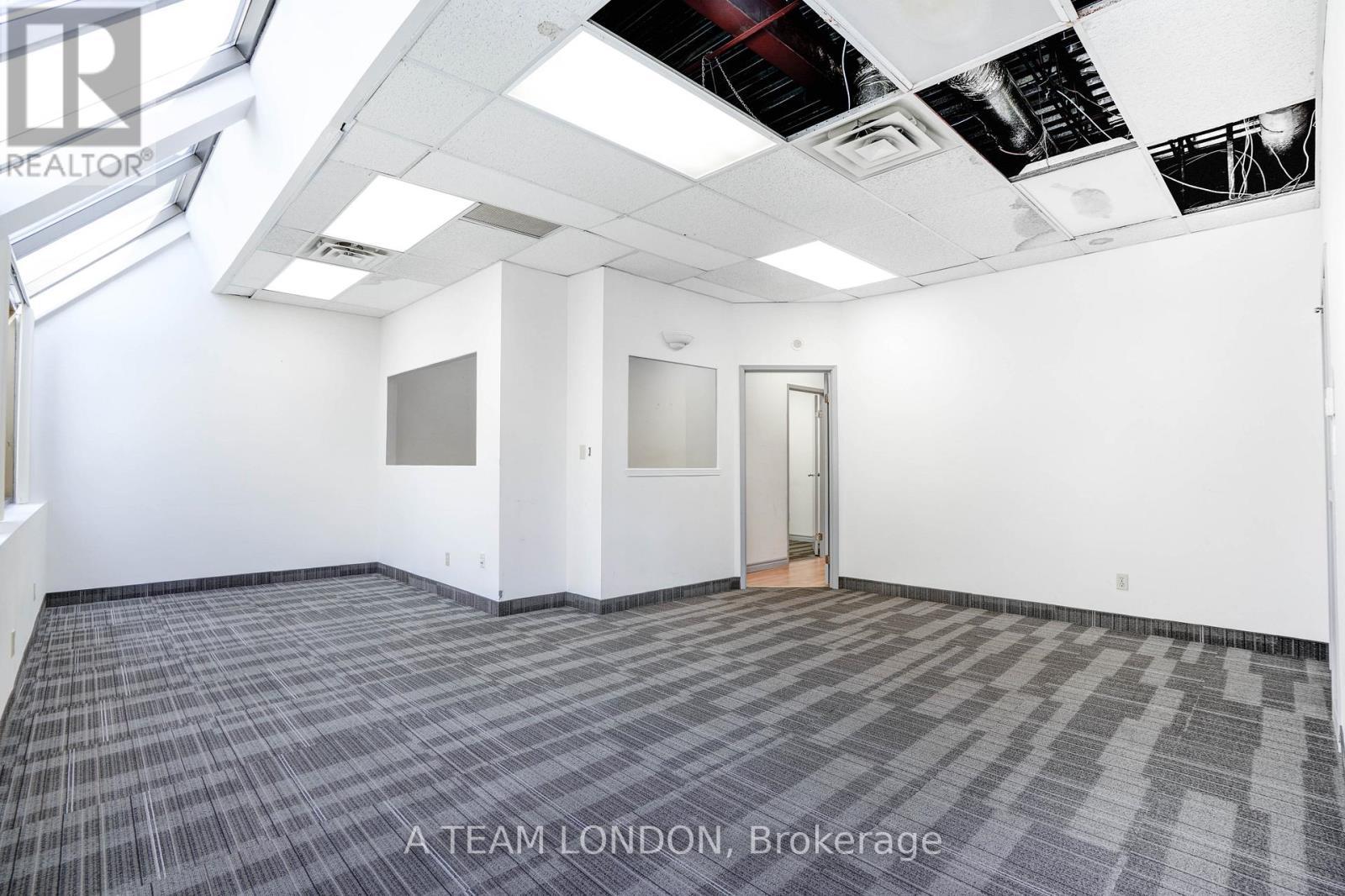 B - 394 Clarence Street, London East (East K), Ontario  N6A 3M6 - Photo 9 - X12486319