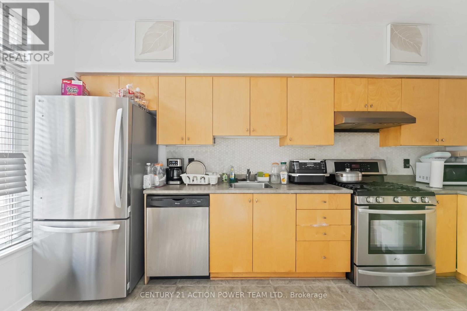 28 - 799 Montreal Road, Ottawa, Ontario  K1K 0S9 - Photo 5 - X12486310