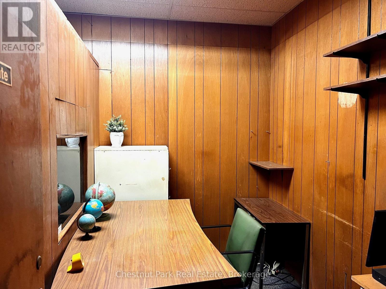 3280 Dundas Street W, Toronto, Ontario  M6P 2A4 - Photo 6 - W12485115