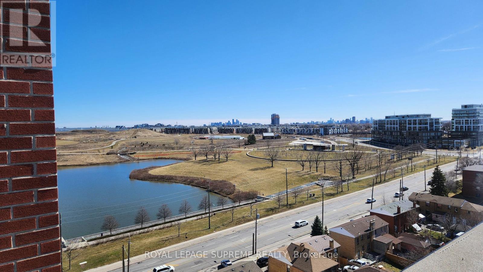 1118 - 3100 Keele Street, Toronto, Ontario  M3M 0E1 - Photo 28 - W12486198