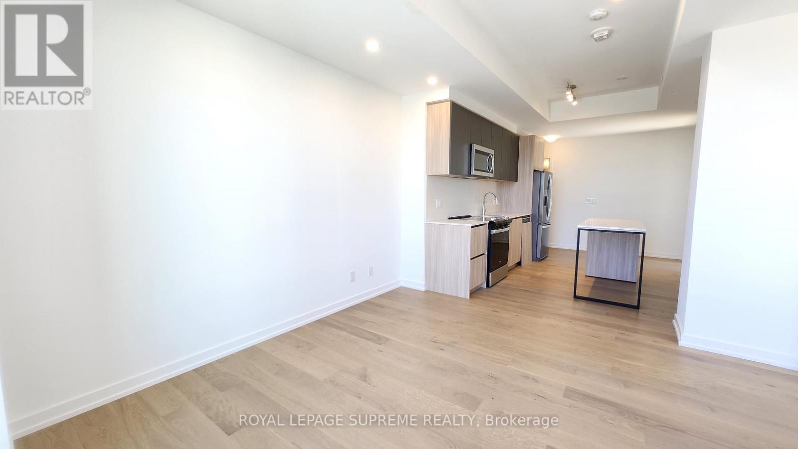 1118 - 3100 Keele Street, Toronto, Ontario  M3M 0E1 - Photo 8 - W12486198