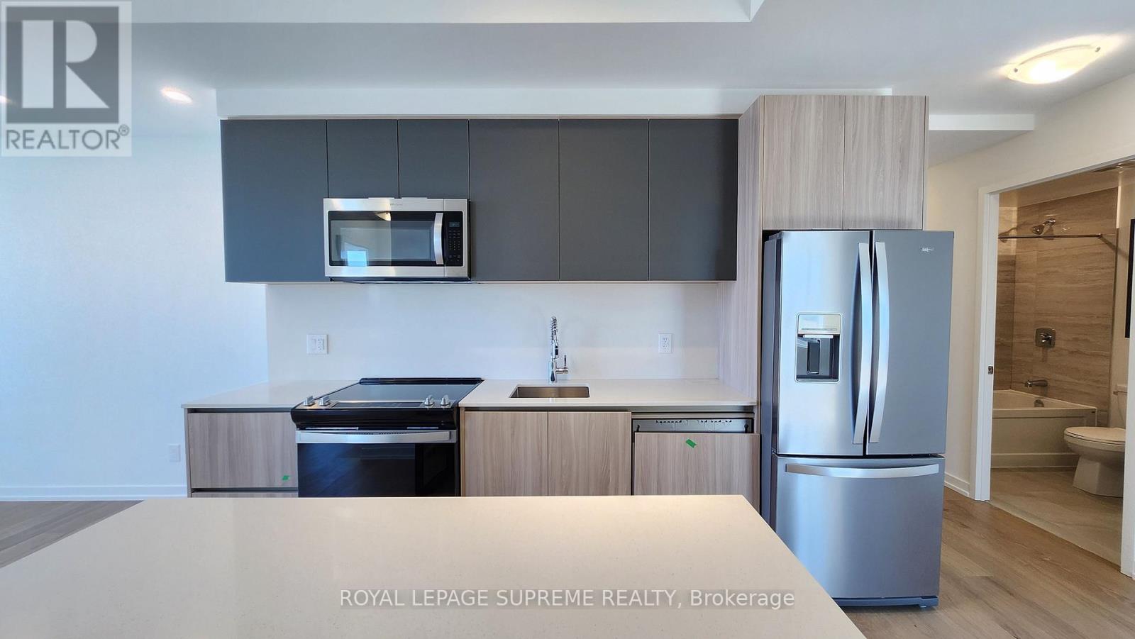 1118 - 3100 Keele Street, Toronto, Ontario  M3M 0E1 - Photo 9 - W12486198