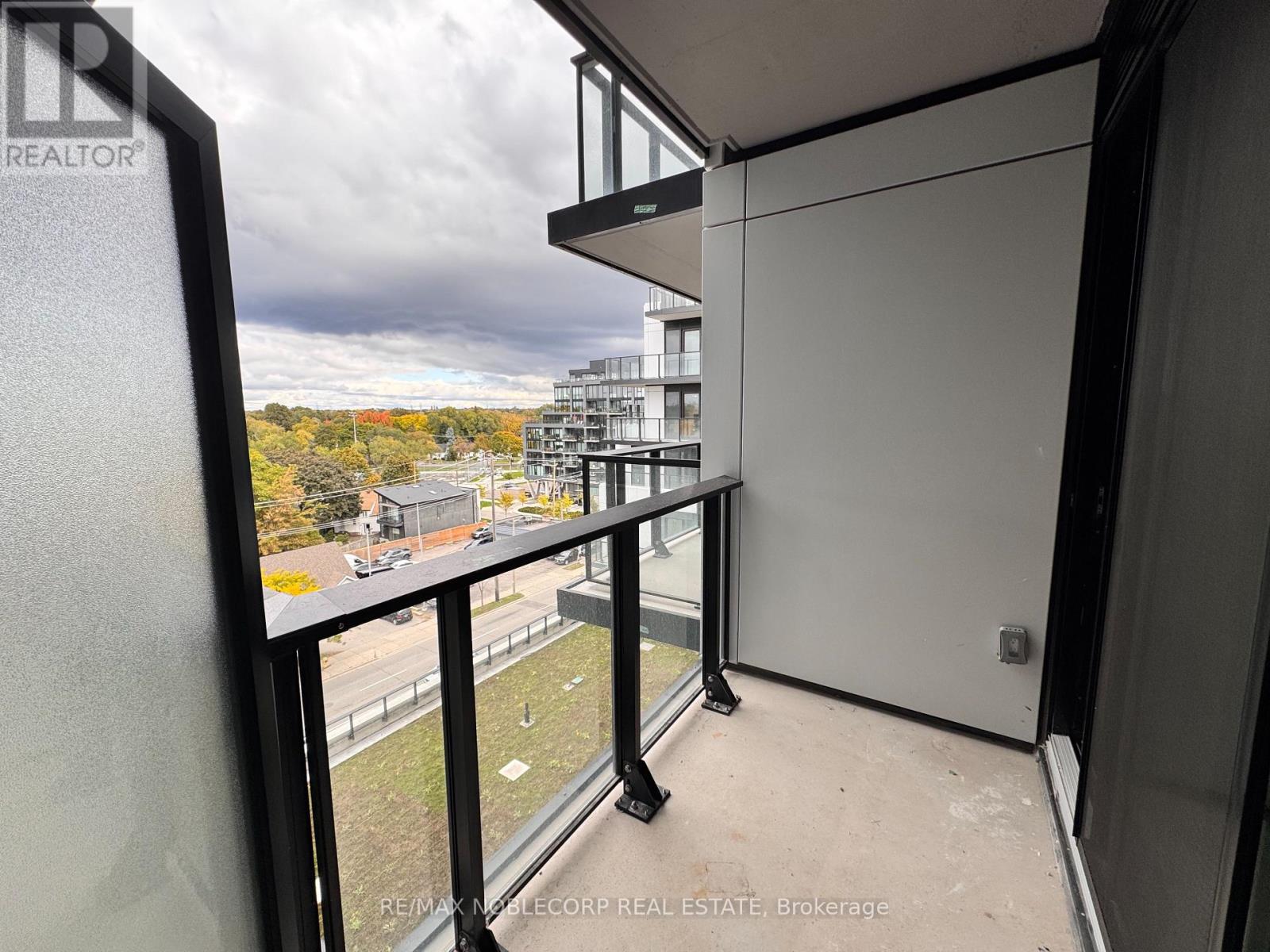 701 - 801 The Queens Way, Toronto, Ontario  M8Z 1N4 - Photo 15 - W12486236