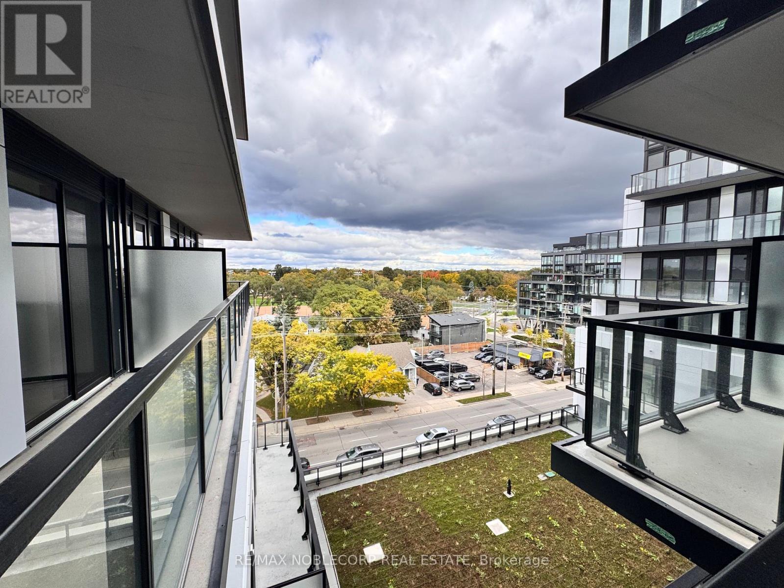 701 - 801 The Queens Way, Toronto, Ontario  M8Z 1N4 - Photo 16 - W12486236