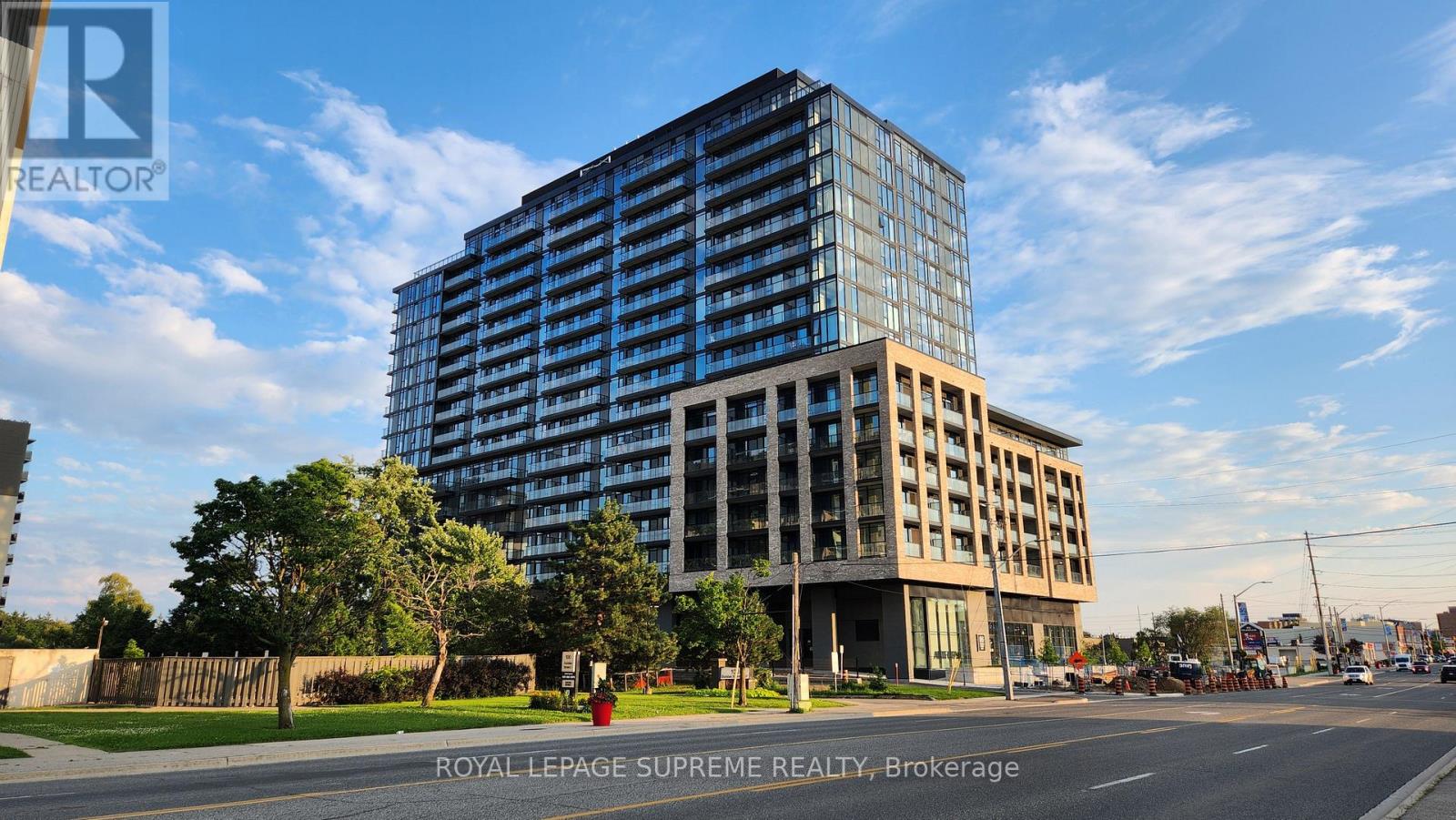 424 - 86 DUNDAS STREET E, Mississauga, Ontario
