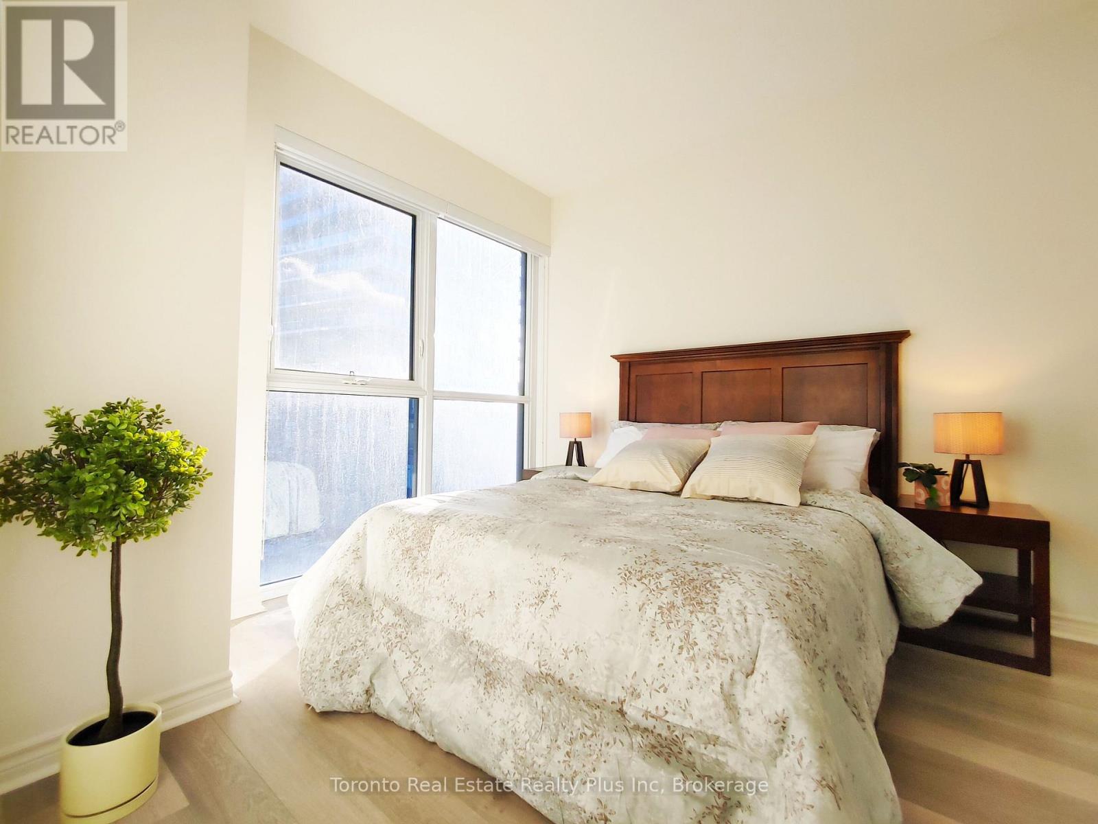 403 - 39 Annie Craig Drive, Toronto, Ontario  M8V 0H1 - Photo 14 - W12486246