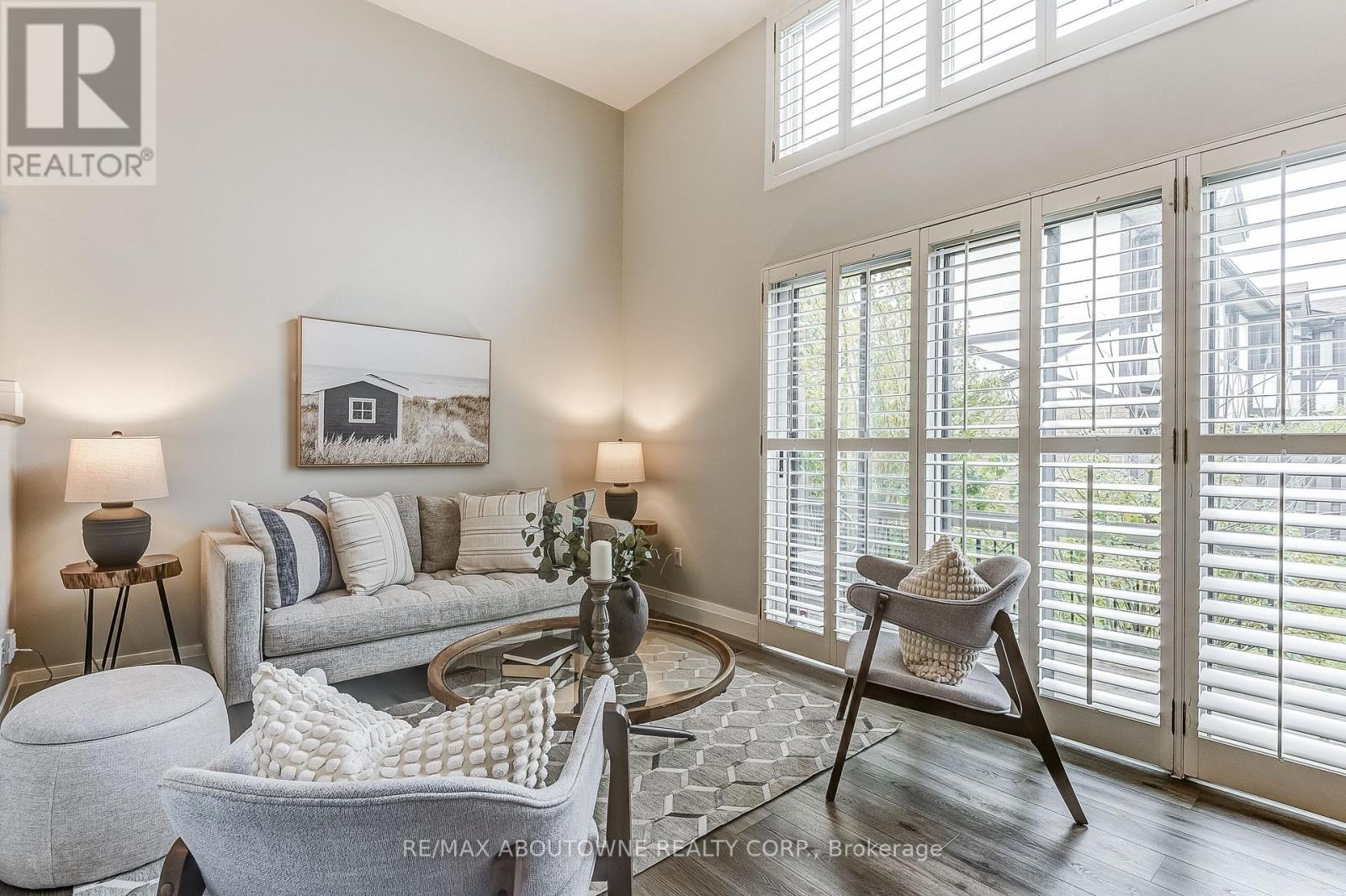 6 - 2 Bradbrook Road, Toronto, Ontario  M8Z 5V3 - Photo 15 - W12486261