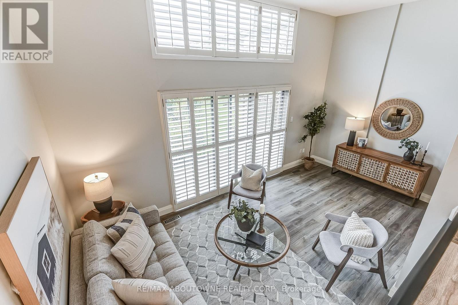 6 - 2 Bradbrook Road, Toronto, Ontario  M8Z 5V3 - Photo 18 - W12486261