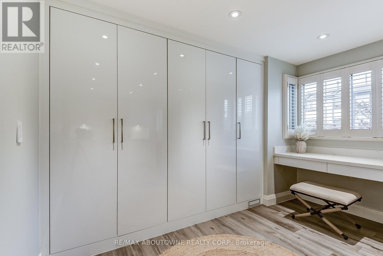 6 - 2 Bradbrook Road, Toronto, Ontario  M8Z 5V3 - Photo 25 - W12486261