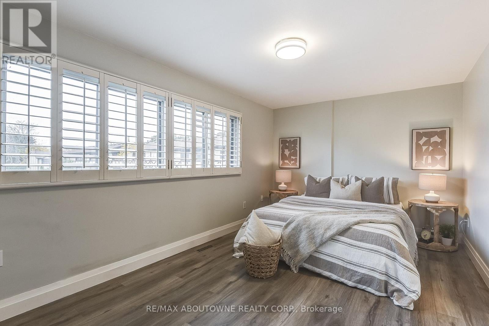 6 - 2 Bradbrook Road, Toronto, Ontario  M8Z 5V3 - Photo 33 - W12486261