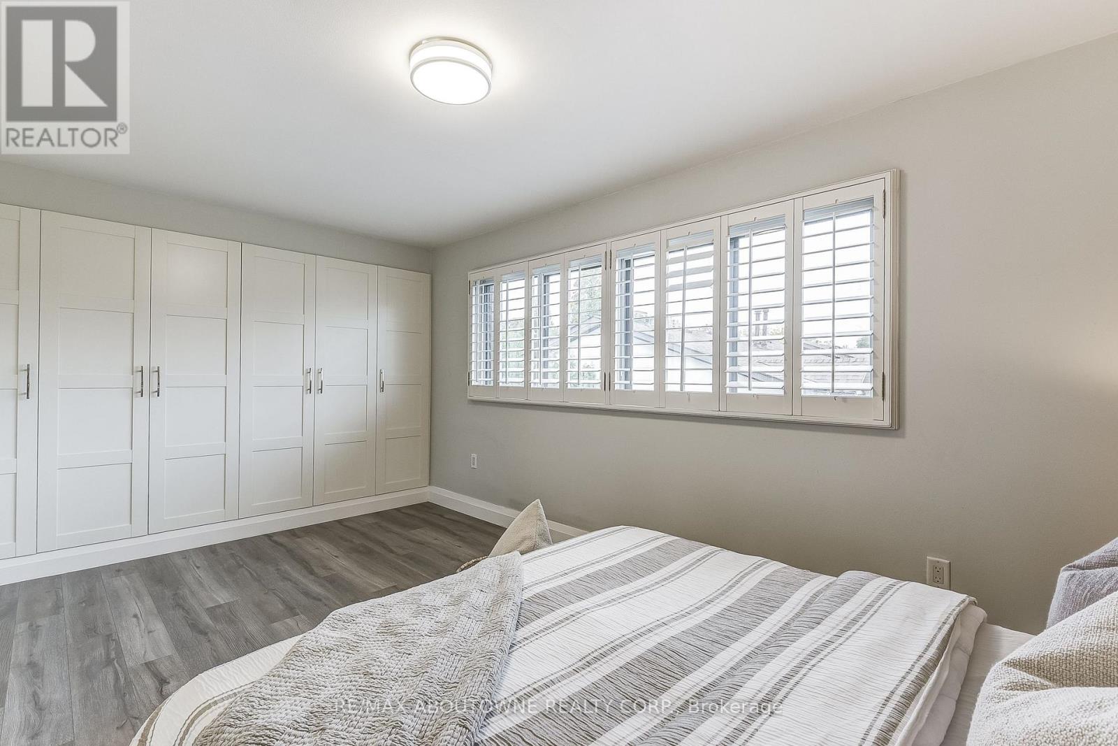 6 - 2 Bradbrook Road, Toronto, Ontario  M8Z 5V3 - Photo 35 - W12486261