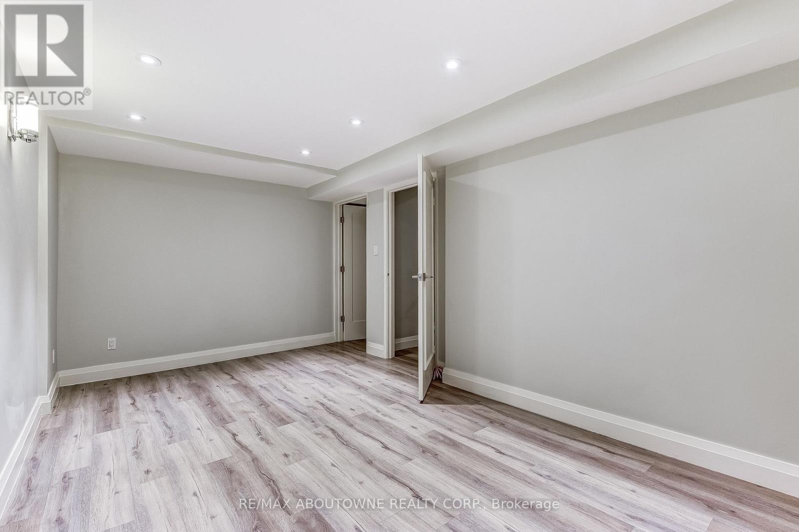 6 - 2 Bradbrook Road, Toronto, Ontario  M8Z 5V3 - Photo 44 - W12486261