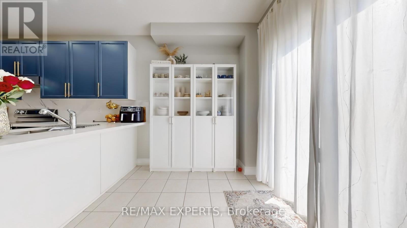 2 Personna Circle, Brampton, Ontario  L6X 0P2 - Photo 15 - W12486277