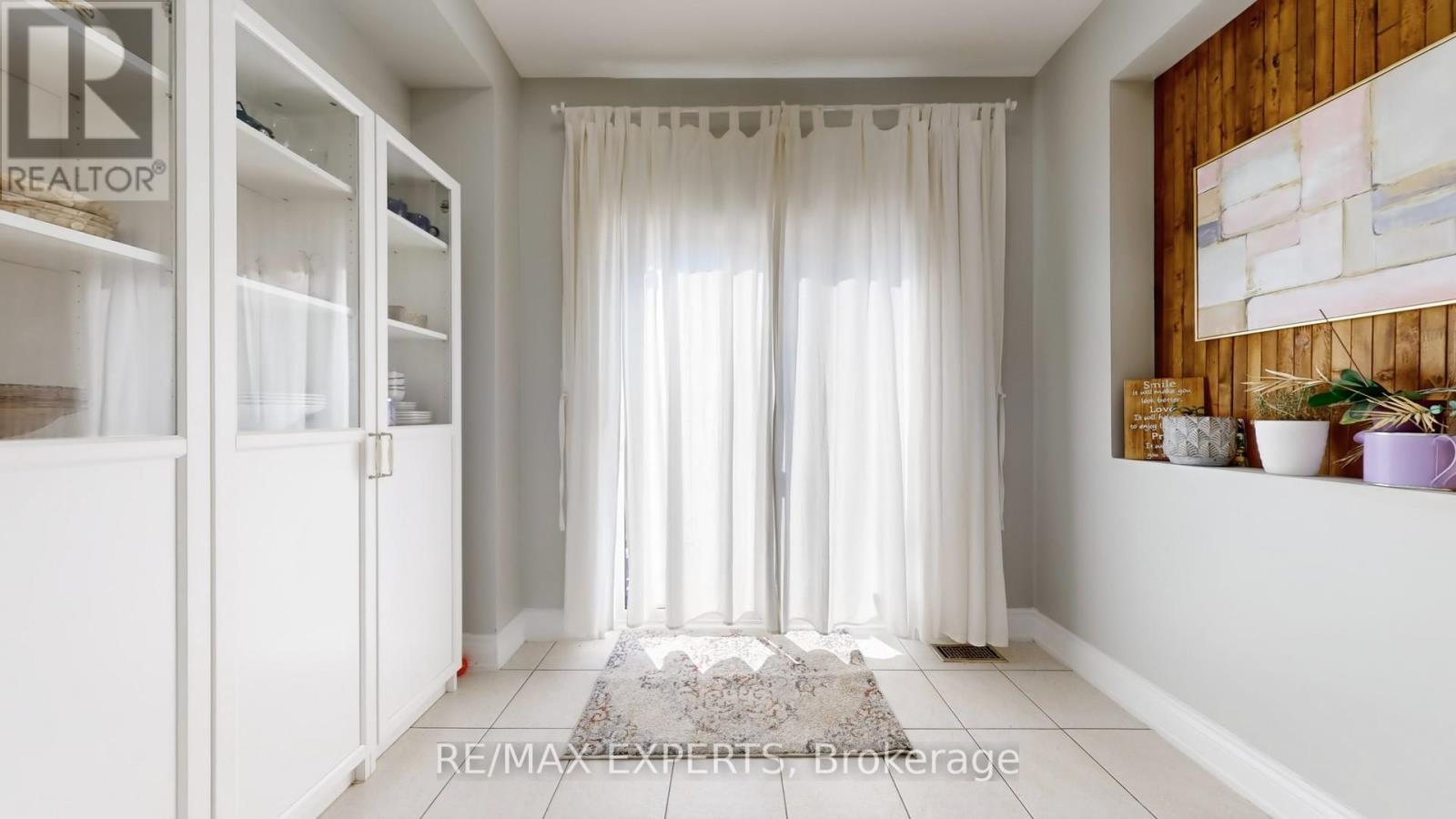 2 Personna Circle, Brampton, Ontario  L6X 0P2 - Photo 16 - W12486277