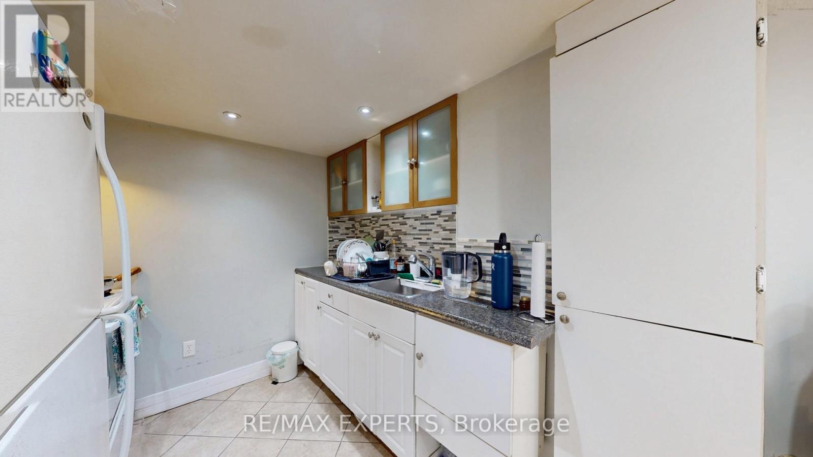 2 Personna Circle, Brampton, Ontario  L6X 0P2 - Photo 30 - W12486277