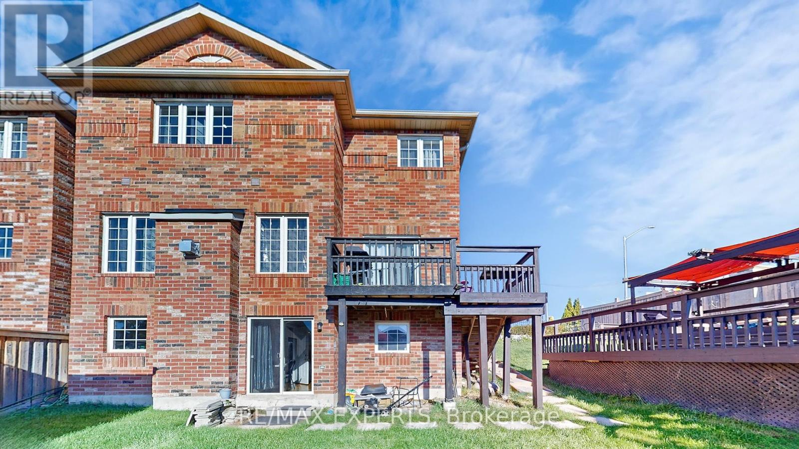 2 Personna Circle, Brampton, Ontario  L6X 0P2 - Photo 33 - W12486277