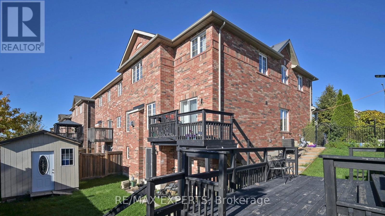 2 Personna Circle, Brampton, Ontario  L6X 0P2 - Photo 37 - W12486277